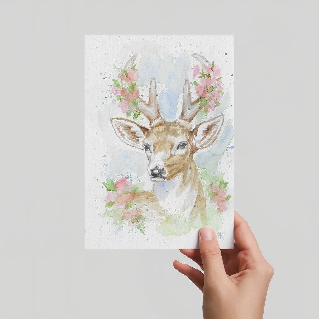 Aquarell Postkarte Rehbock mit Blumenkranz am Geweih, handgemalt, expressive Malweise.