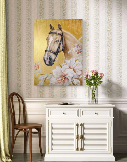Zartes Pferd Acrylbild auf Leinwand mit goldenen Tönen, handgemaltes Tierportrait für Schlafzimmer oder Flur.