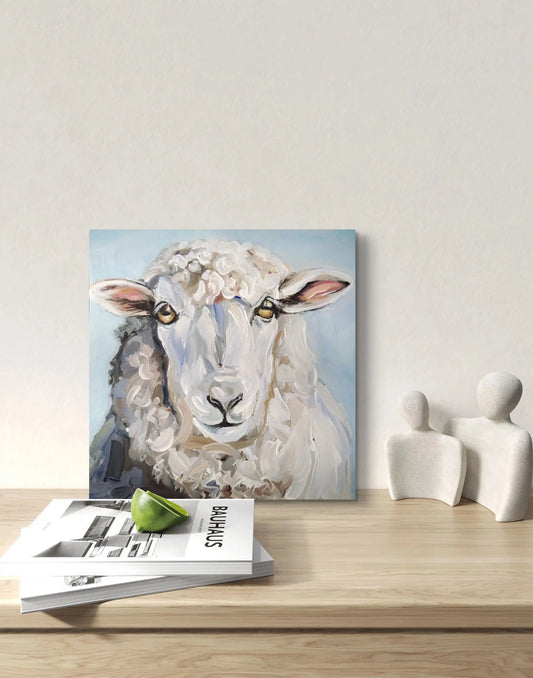 Schaf Acrylbild auf Leinwand, direkt blickendes Tierportrait, dezente Kunst fürs Wohnzimmer.