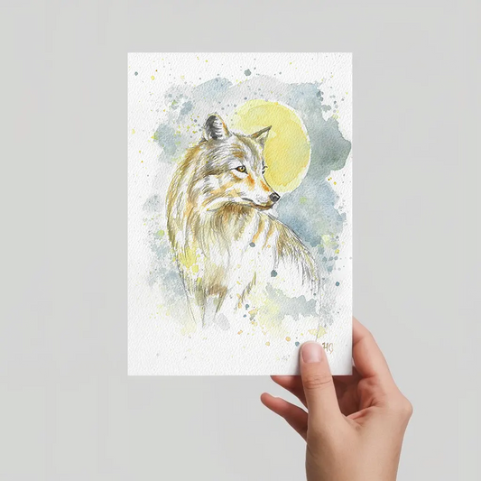 Aquarell Postkarte Wolf vor großem gelbem Mond, handgemalt, expressive Malweise.
